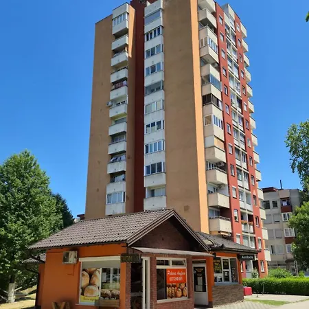 Apartman Pasarela - Mirna Lokacija U Centru شقة بيهاتش